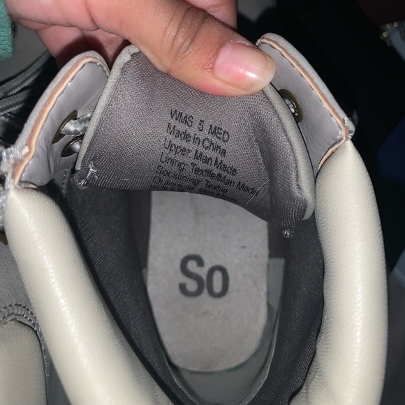 SOLD DO NOT BUY‼️GRAY BOOTS🤍 - Picture 3 of 3